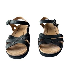 Vionic Black Strappy Ankle Buckle Sandals